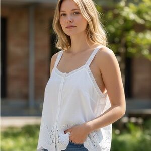 NWT anthropology bohemian, vintage lace cami Top cream size Lg